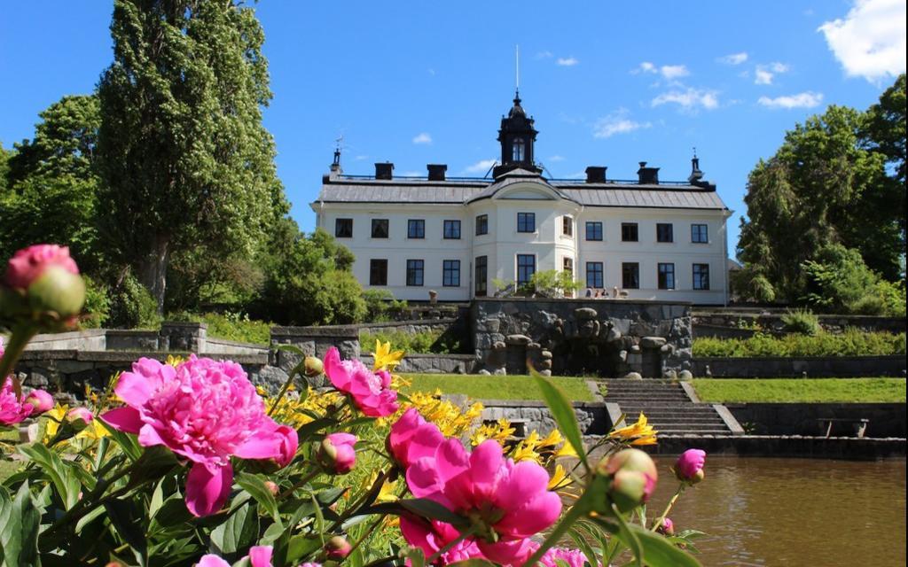 易克略Kaggeholms Slott住宿加早餐旅馆 外观 照片