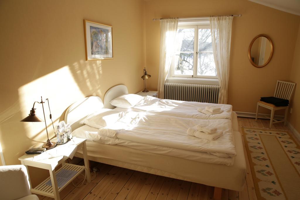 易克略Kaggeholms Slott住宿加早餐旅馆 外观 照片